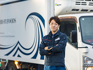 株式会社ハイファイフーズ 食品の配送スタッフ／月給37万円～／年休128日／転勤なし