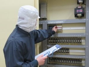 明知・大成化工株式会社(大成化工グループ) 総合職（製造オペレーター・設備保全）／未経験歓迎／土日休み
