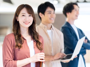 株式会社アスパーク 運用保守・テスト／研修充実／経験不問／土日祝休／E002ーI