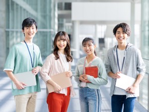 株式会社アスパーク Web系ITエンジニア／経験不問／土日祝休／E002ーI