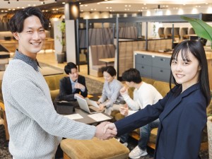 ＳｏｃｉｏＦｕｔｕｒｅ株式会社 運営サポート／未経験歓迎／年休実質128日／完休2日／残業少