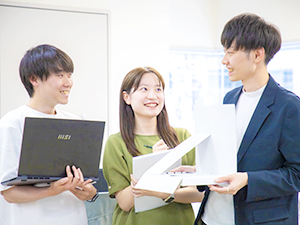 株式会社東具 紙器（店頭POP）の設計・企画／年休125日以上／土日祝休み