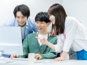 株式会社ワンダーウォーカー 経理／経験者優遇／月給30万以上／管理職候補／年休125日