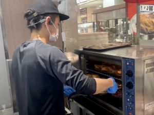 株式会社フードコネクト 催事スタッフ／全国百貨店で調理／未経験OK／年収400万円～