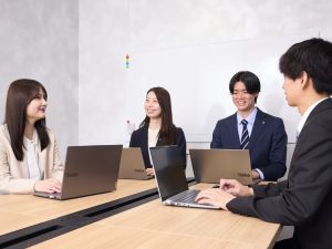 キャリアスタート株式会社 第二新卒や若手求職者の就職支援を行うキャリアコンサルタント