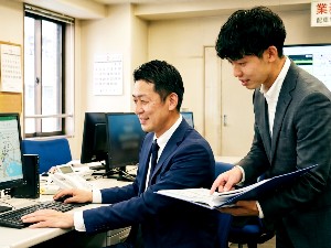 京浜交通株式会社 事務（車両・人材管理）／未経験可／土日祝休／31.44万円～