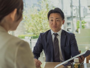 株式会社クラストホーム 未経験歓迎の不動産営業／月給25万円以上／賞与年2回