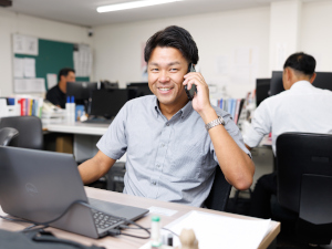 高畑産業株式会社 既存顧客中心のルート営業／未経験歓迎／最大1年の研修あり