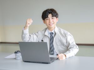 上信電鉄株式会社 鉄道会社の技術系事務／未経験可／残業月平均10h／土日祝休み