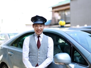 株式会社美袋交通 総合職（バス・タクシー乗務・旅行企画営業）／未経験歓迎