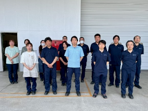 株式会社トリニティー 半導体材料の在庫管理／未経験歓迎／基本定時退社／資格取得支援