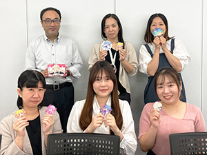 株式会社データビジネスサプライ 経理／月給35万円以上／土日祝休み／新宿勤務／賞与年2回