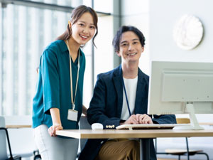カソク株式会社 人事企画（採用リーダー候補）／月給38万円～／年休120日