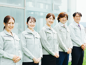 株式会社坪野谷紙業 未経験歓迎！休日もしっかり！退職金有！古紙工場スタッフ