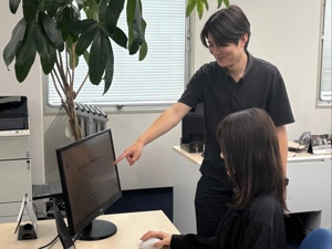 ジャパンギャランティサービス株式会社 営業事務／事務経験者歓迎／残業月5h／土日祝休／賞与年3回