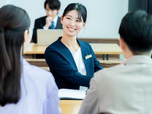 三立興産株式会社 総務／未経験歓迎／年休120日以上／月給27万円以上／残業少