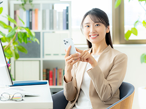 株式会社ジースタリオン 営業事務／残業基本ゼロ／データ入力中心／淀屋橋駅から徒歩３分
