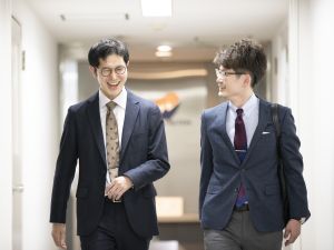 株式会社マック (セコムグループ) 医療機器の営業／年休122日～／賞与5.2カ月／全国同時募集