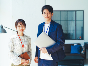 株式会社ベネッセスタイルケア (ベネッセスタイルケアグループ) 財務経理／月給28万円～／学歴不問／賞与年2回／転勤なし