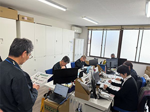 日本管財株式会社 公共施設の管理運営／責任者候補／月給33万円以上／完休2日制