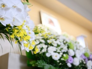 株式会社三和式典 生花スタッフ／月給30.5万円～／希望休取得率100％
