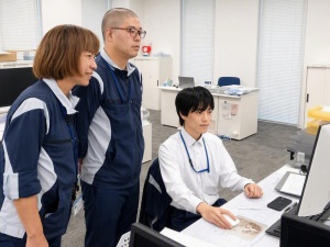 クリエートメディック株式会社 【スタンダード市場】 医療機器の商品開発・生産技術開発／総合職／年休128日