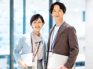 サニー・ジャパン株式会社 人事（採用・労務）／中国語必須／年休124日／基本残業なし
