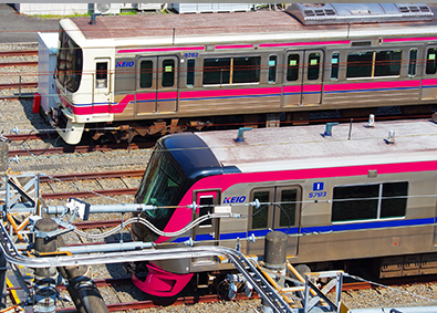 有限会社岡野工業 鉄道車両メンテナンススタッフ／未経験歓迎／年休120日以上