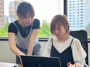 株式会社クラウドワーカー 事務スタッフ／月給35万円～／完全週休2日制／基本定時退社