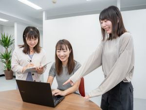 株式会社チャーターリンク 経理・支払関連事務／土日祝休／年休130日／残業月平均1h