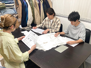 スターリリーインターナショナル株式会社 ルート営業／アパレル／経験者歓迎／年休126日以上／土日祝休