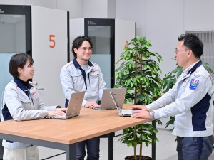 川崎重工業株式会社 【プライム市場】 ITエンジニア／年休127日／土日祝休み／賞与年4回