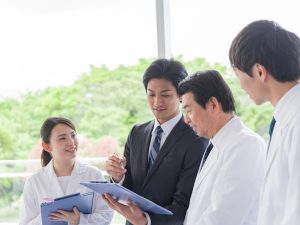 株式会社エムアイディ(メハーゲングループ) 医療機器のルート営業／未経験歓迎／年休125日／転勤なし