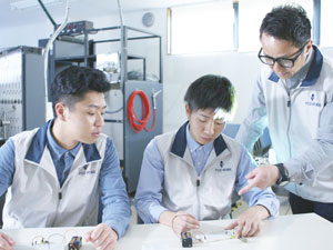 株式会社フジワーク 日勤のみ！半導体製造装置の組立・調整／年間休日120日以上