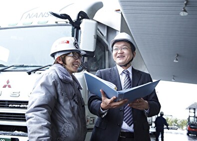 日本パレットレンタル株式会社 直行直帰型営業／物流業界未経験歓迎／年齢・学歴不問