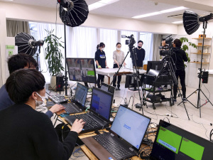 株式会社フロンティアチャンネル 配信ディレクター／未経験歓迎／年収400万円～／フレックス制