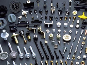 株式会社青山製作所 設備保全／月残業15h程度で少なめ／週休2日&年休121日