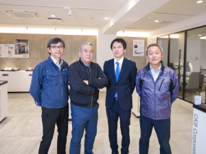 株式会社シーケービー 輸入工作機械のサービスエンジニア／年間休日125日／専門商社