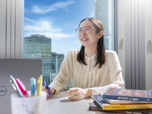 株式会社ビルボ 校正スタッフ／未経験可／土日祝はお休み／賞与・昇給あり