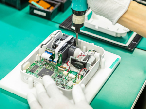 鹿島エレクトロニクス株式会社 製造オペレーター／未経験歓迎／年間休日120日／賞与年2回