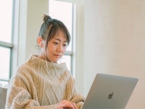 株式会社キャスター【グロース市場】 経理プロジェクト推進スタッフ／年休125日／フルリモート