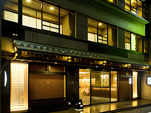 株式会社平新 夜勤なし／フロントスタッフ／月給28万円～／残業ほぼ無し