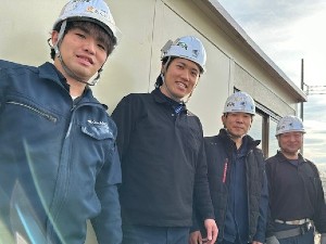 グランド産業株式会社 組立式仮設ハウス施工スタッフ／月給37万円以上／面接確約