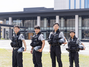 ＡＬＳＯＫ山形株式会社(ALSOK株式会社のグループ会社) 未経験OKの警備職／年休120日以上／月収30万円以上も可