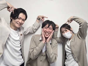 株式会社ディーシーエム 携帯アドバイザー／年休123日／有給消化率100％／家賃補助