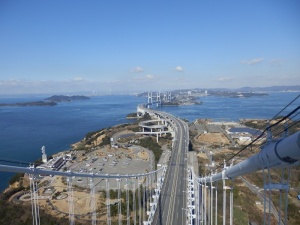 本四高速道路ブリッジエンジ株式会社(本州四国連絡高速道路株式会社100％出資子会社) 本四高速道路の保守・施工管理／年休120日以上・長期出張なし