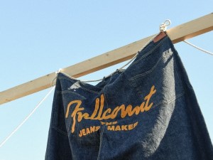 株式会社フルカウント デニムブランドの営業／未経験歓迎／年休125日／服装自由