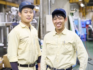 株式会社カジワラ 食品機械のメンテナンス／月給31万円～／年休120日