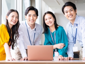 山進産業株式会社【YAMASHIN INDUSTRY CO.,INC.】(YAMCOグループ) ルート営業／賞与年3回／未経験でも月25万円～／基本定時退社