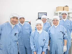 株式会社亨有堂印刷所 印刷物の検査・加工スタッフ／未経験者歓迎／日勤のみ・夜勤なし